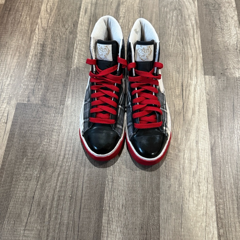 Nike blazer hotpot plaid Athletic Shoes